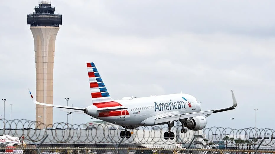 American Airlines Flight Aborts Miami Takeoff as Business Jet Enters Active Runway, Preventing Collision