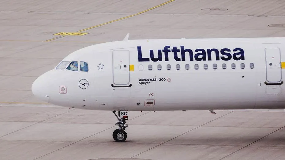 Fitness Influencer Alleges Lufthansa Employee Called Her 'Naked,' Required Outfit Change Before Flight