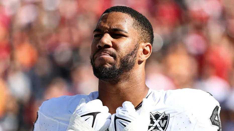 NFL Suspends Dallas Cowboys Linebacker Charles Snowden for Three Games After DUI Plea Agreement