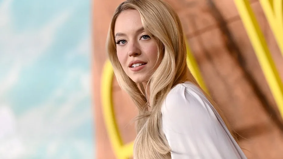Sydney Sweeney Shares Intimate Moments from Australian Trip on Social Media