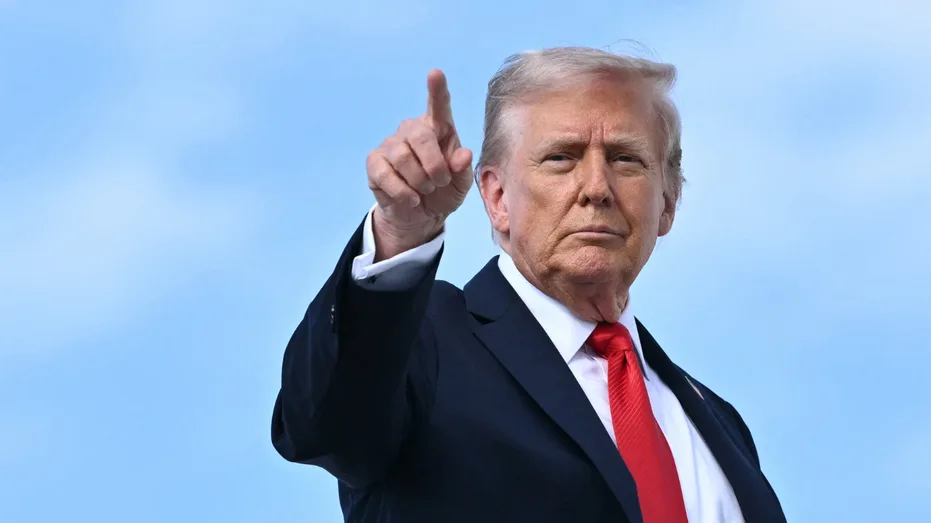 Trump's Endorsement Influence Faces Critical Test in Arizona's Pivotal Primary Elections