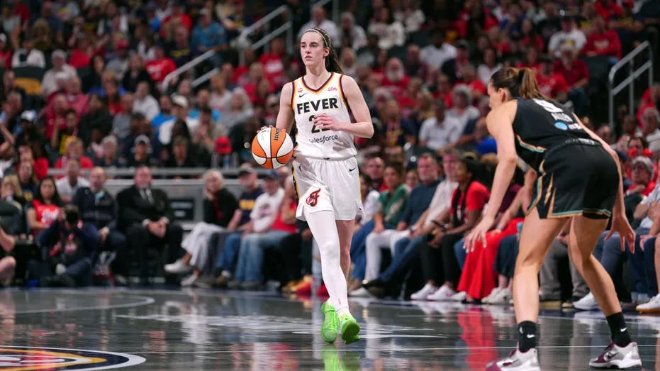 Mitchell, Clark Propel Indiana Fever Past Liberty, Claim Eastern Conference Lead