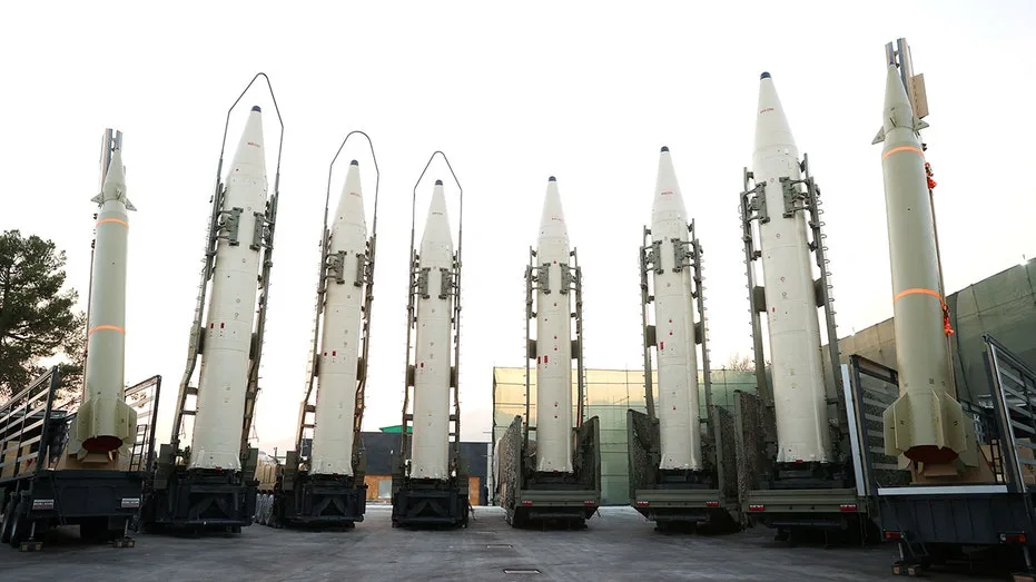 Iran Could Initiate Military Actions as US Intensifies Economic Pressure, Analyst Suggests